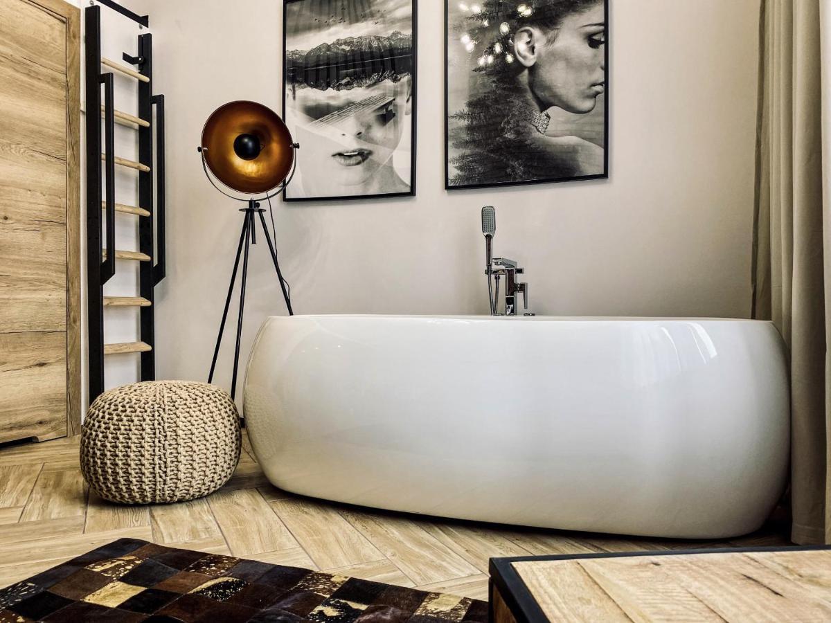 Apartment Premium Jacuzzi For Couples, Old Town Cracovia Exterior foto